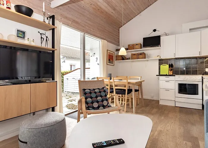 Holiday home 4 Person In Aeroskobing-by Traum *